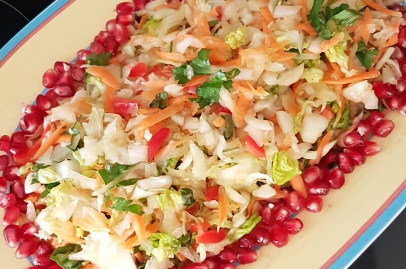 BEYAZ LAHANA SALATASI